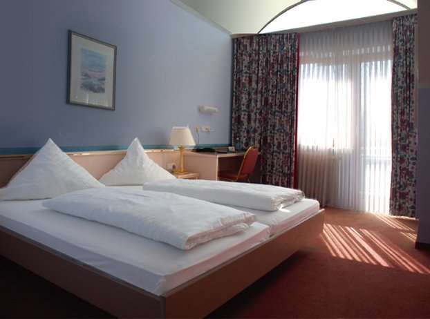 Hotel Am Schlosspark Ismaning Oda fotoğraf